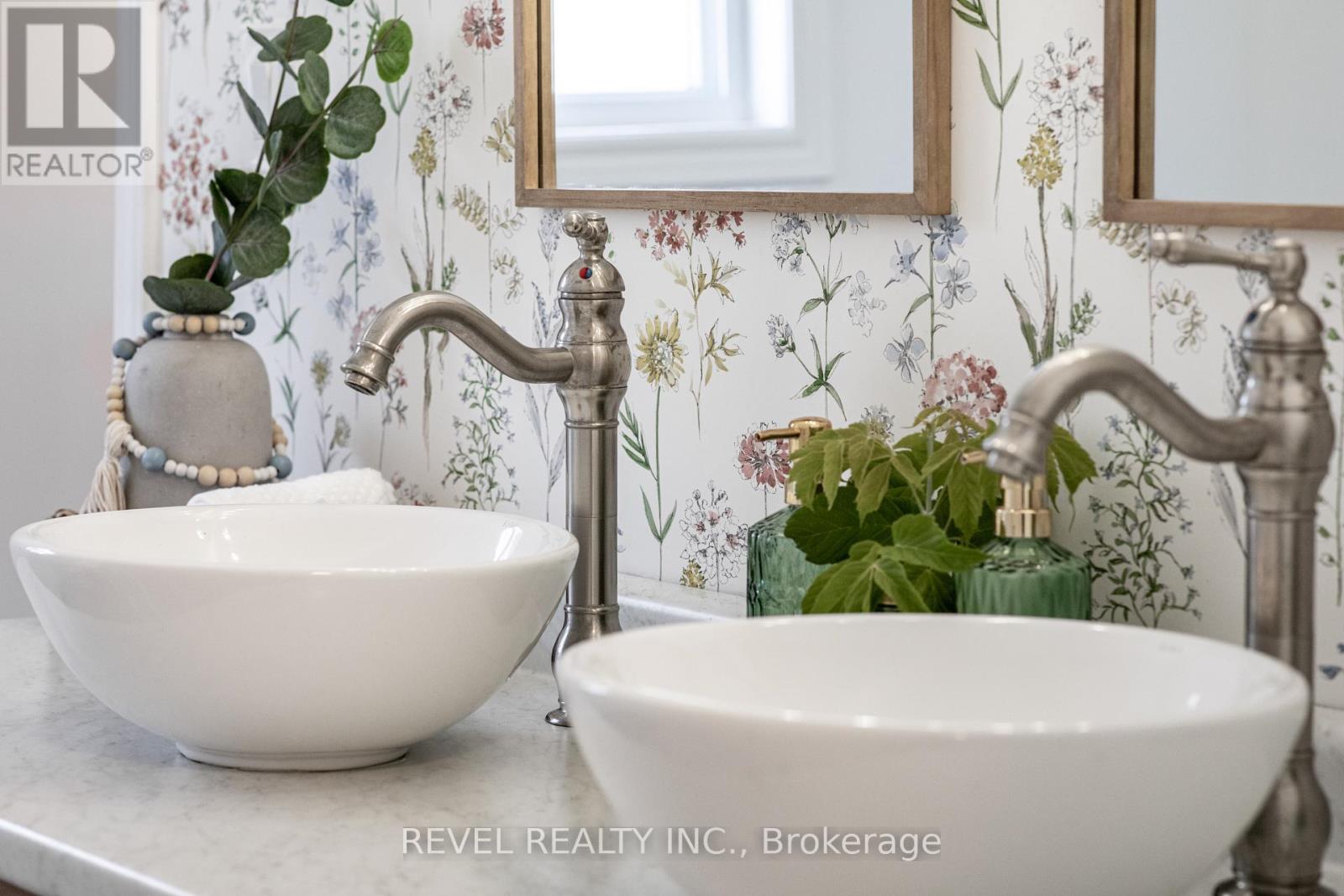 39 Springdale Drive, Kawartha Lakes (Lindsay), Ontario  K9V 0J4 - Photo 22 - X12832372