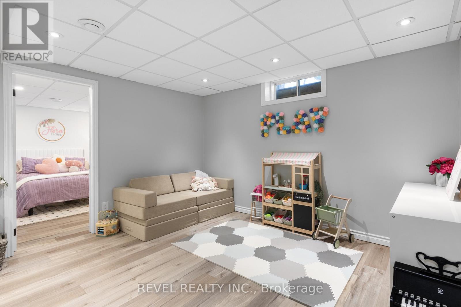 39 Springdale Drive, Kawartha Lakes (Lindsay), Ontario  K9V 0J4 - Photo 28 - X12832372