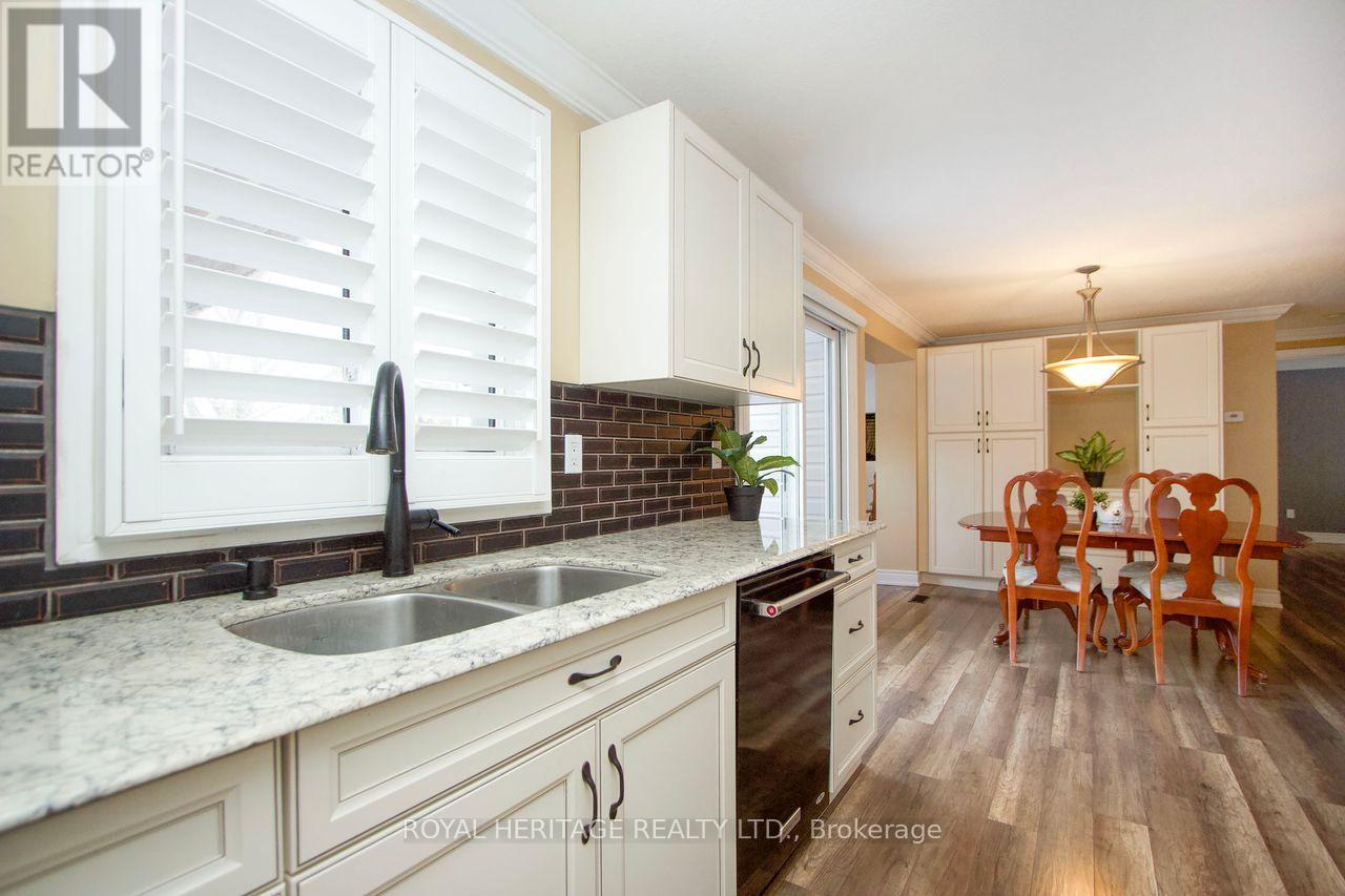 11 Heritage Lane, Clarington (Newcastle), Ontario  L1B 1A5 - Photo 13 - E12832302