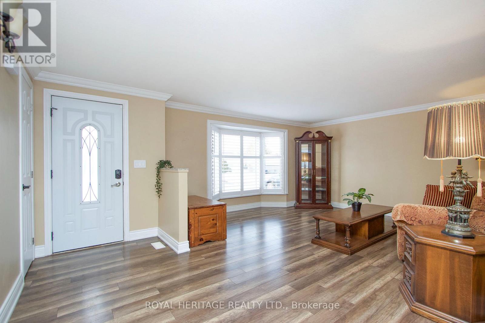 11 Heritage Lane, Clarington (Newcastle), Ontario  L1B 1A5 - Photo 4 - E12832302