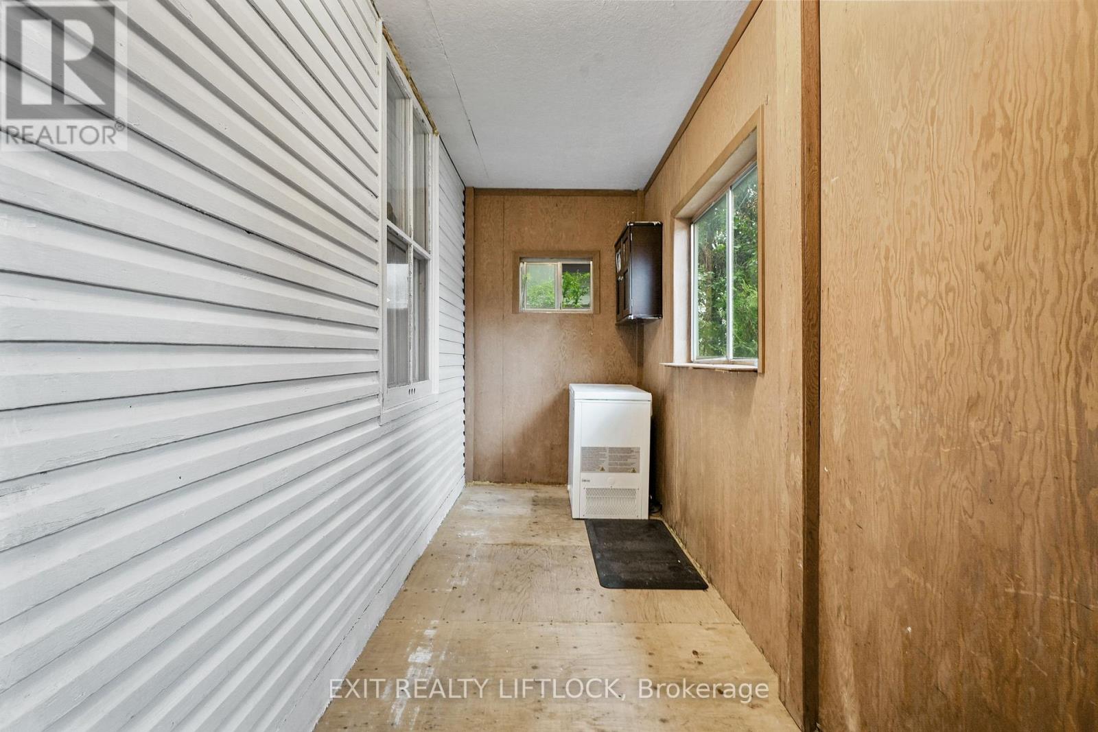 378 London Street, Peterborough (Town Ward 3), Ontario  K9H 2Z8 - Photo 20 - X12832426