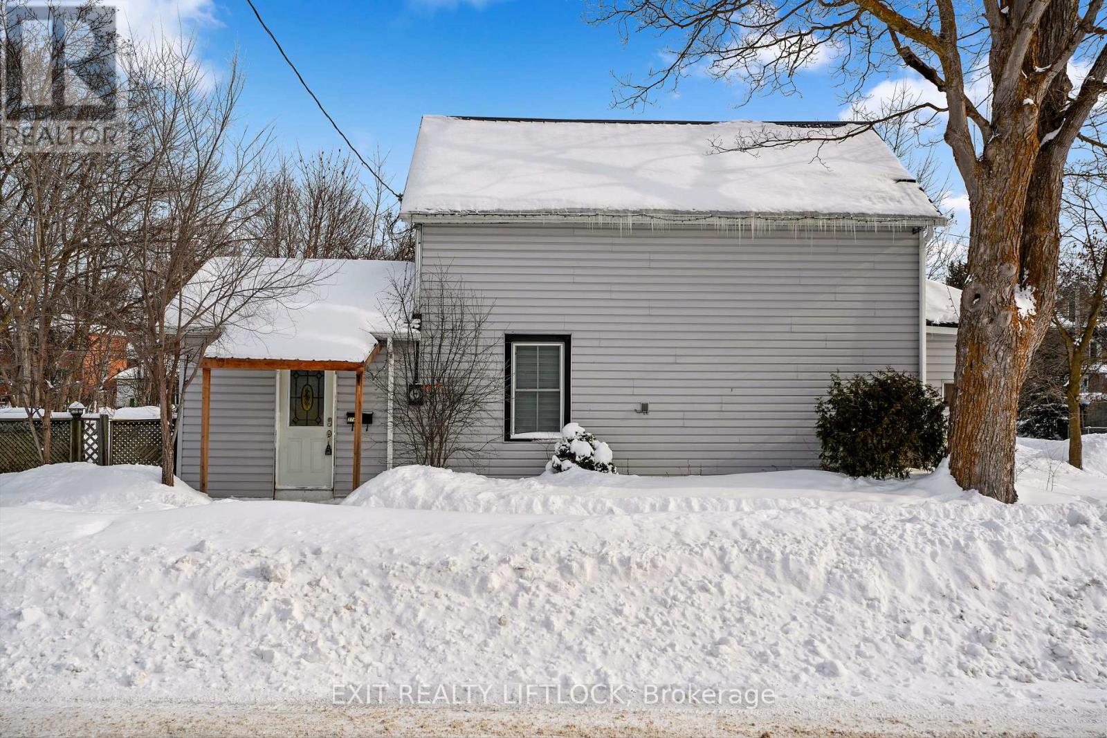 378 London Street, Peterborough (Town Ward 3), Ontario  K9H 2Z8 - Photo 28 - X12832426