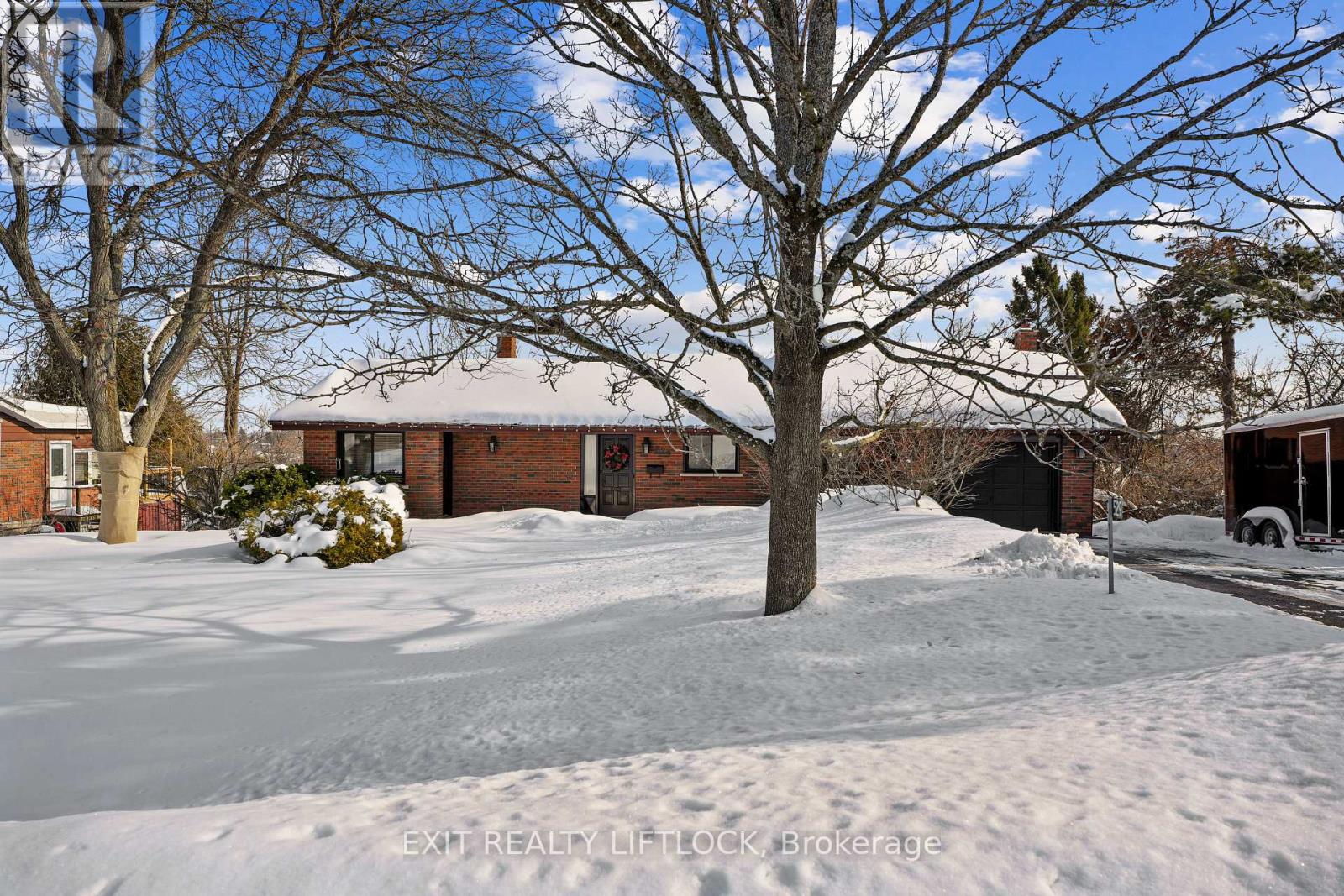 529 Mccrea Drive, Peterborough (Northcrest Ward 5), Ontario  K9K 1C4 - Photo 50 - X12832434