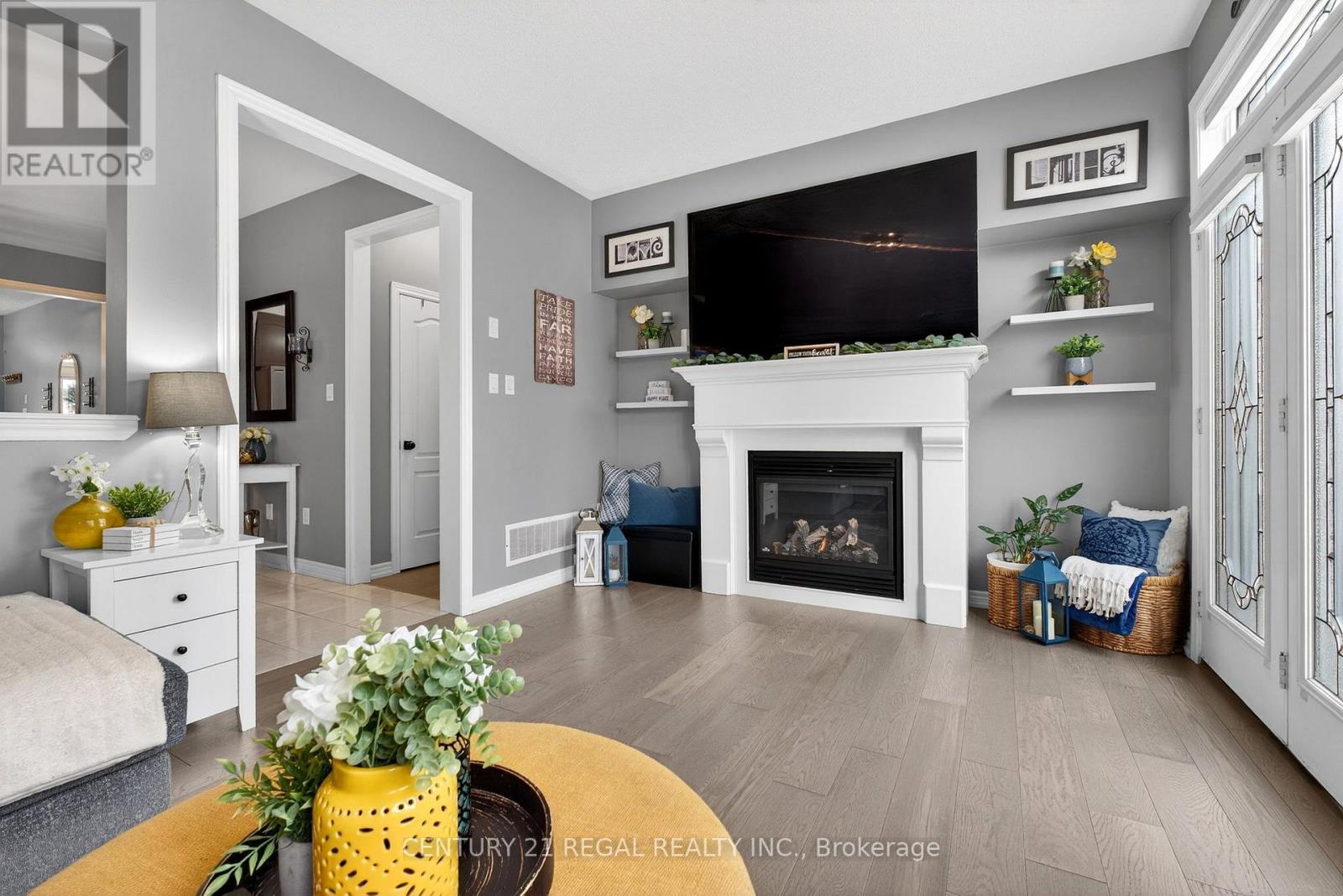 94 Thomas Woodlock Street, Clarington (Newcastle), Ontario  L1B 1G9 - Photo 10 - E12832412