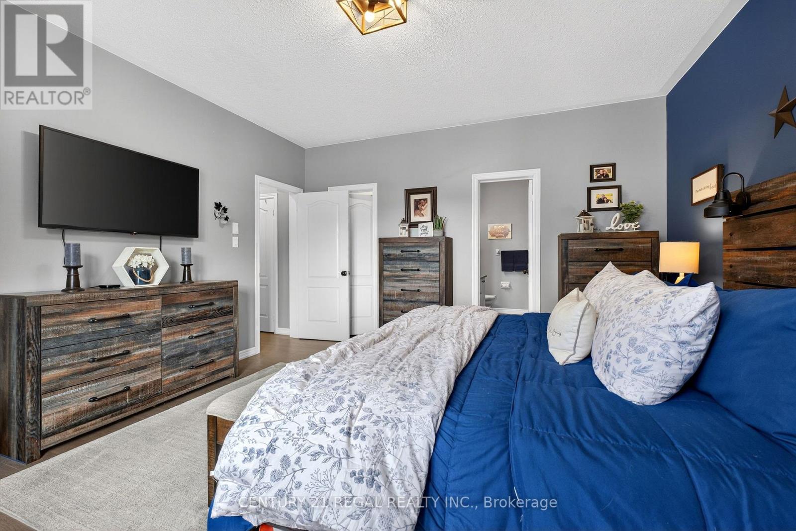 94 Thomas Woodlock Street, Clarington (Newcastle), Ontario  L1B 1G9 - Photo 17 - E12832412