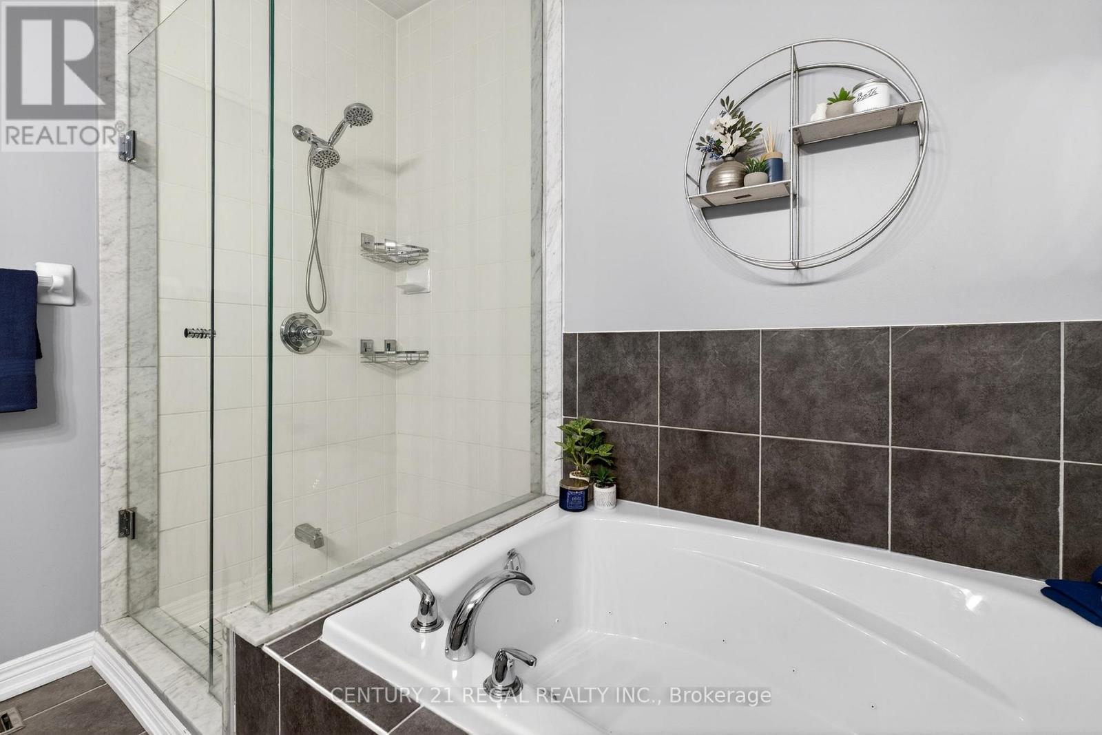 94 Thomas Woodlock Street, Clarington (Newcastle), Ontario  L1B 1G9 - Photo 21 - E12832412