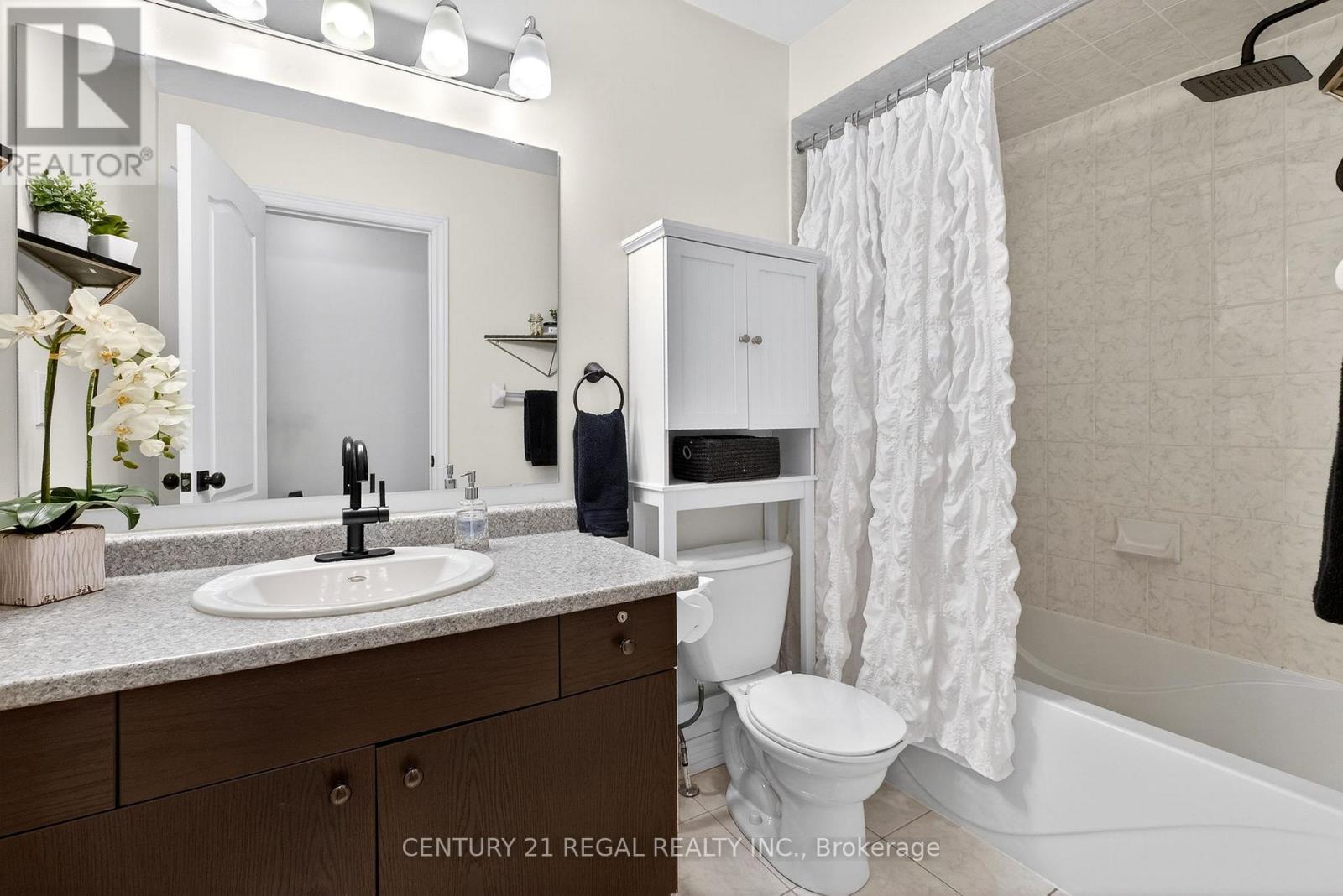 94 Thomas Woodlock Street, Clarington (Newcastle), Ontario  L1B 1G9 - Photo 24 - E12832412