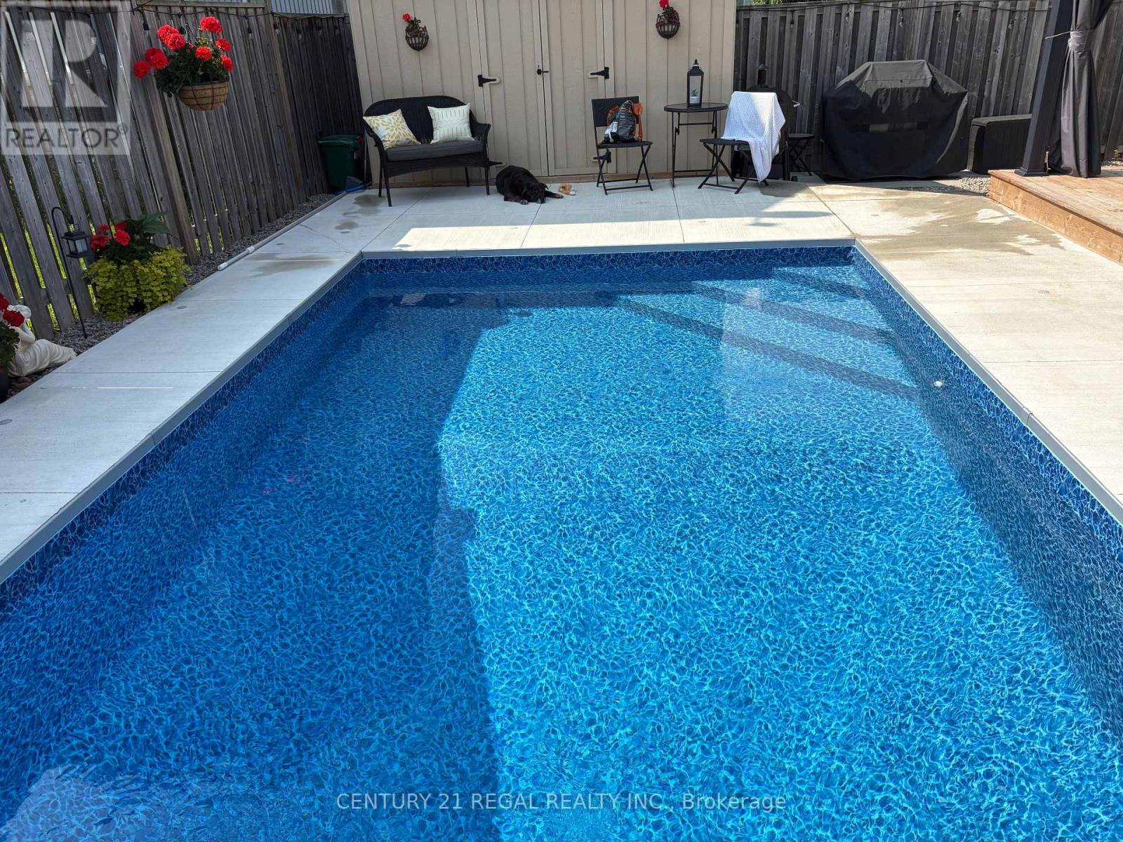 94 Thomas Woodlock Street, Clarington (Newcastle), Ontario  L1B 1G9 - Photo 36 - E12832412