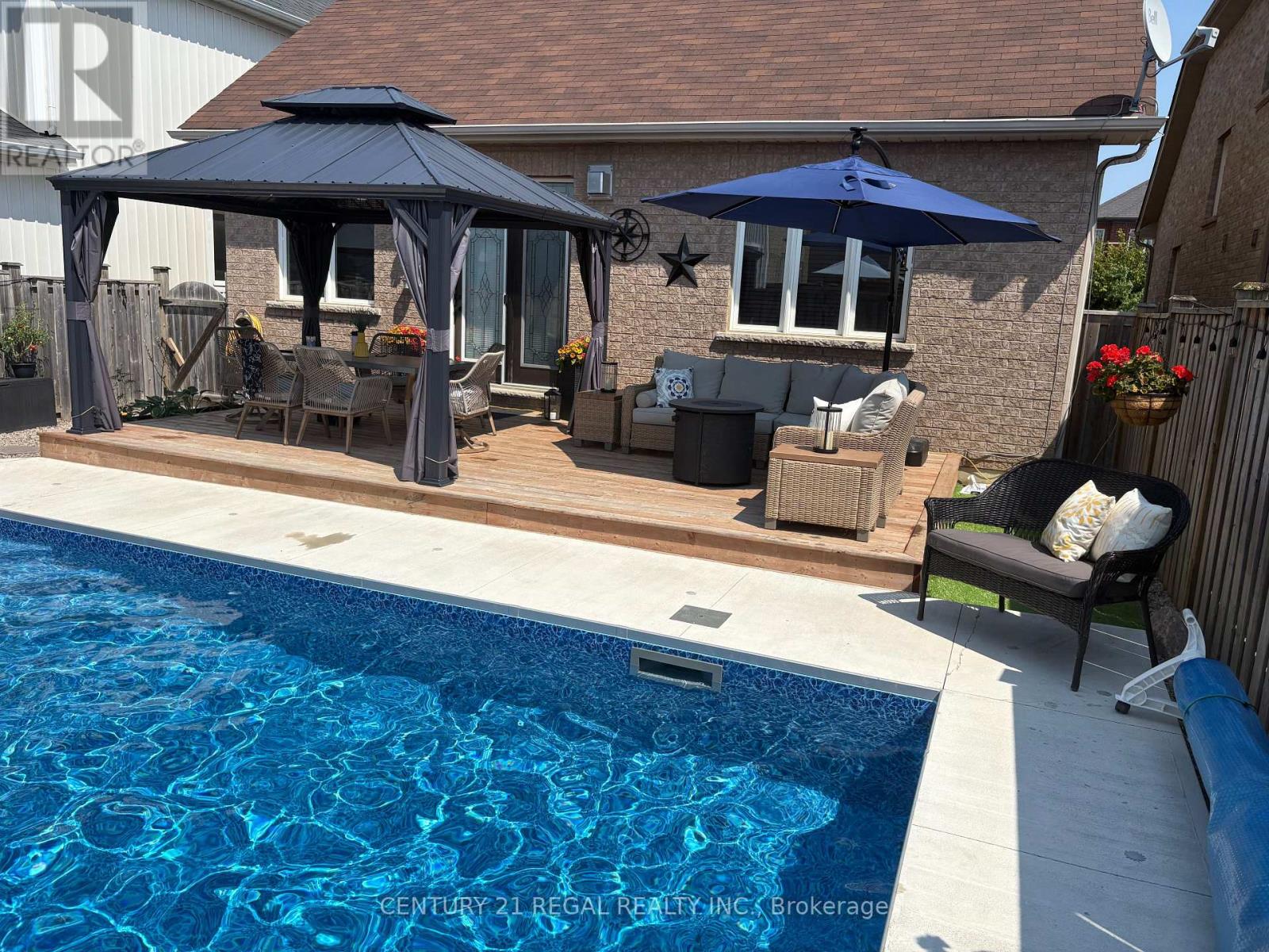 94 Thomas Woodlock Street, Clarington (Newcastle), Ontario  L1B 1G9 - Photo 38 - E12832412