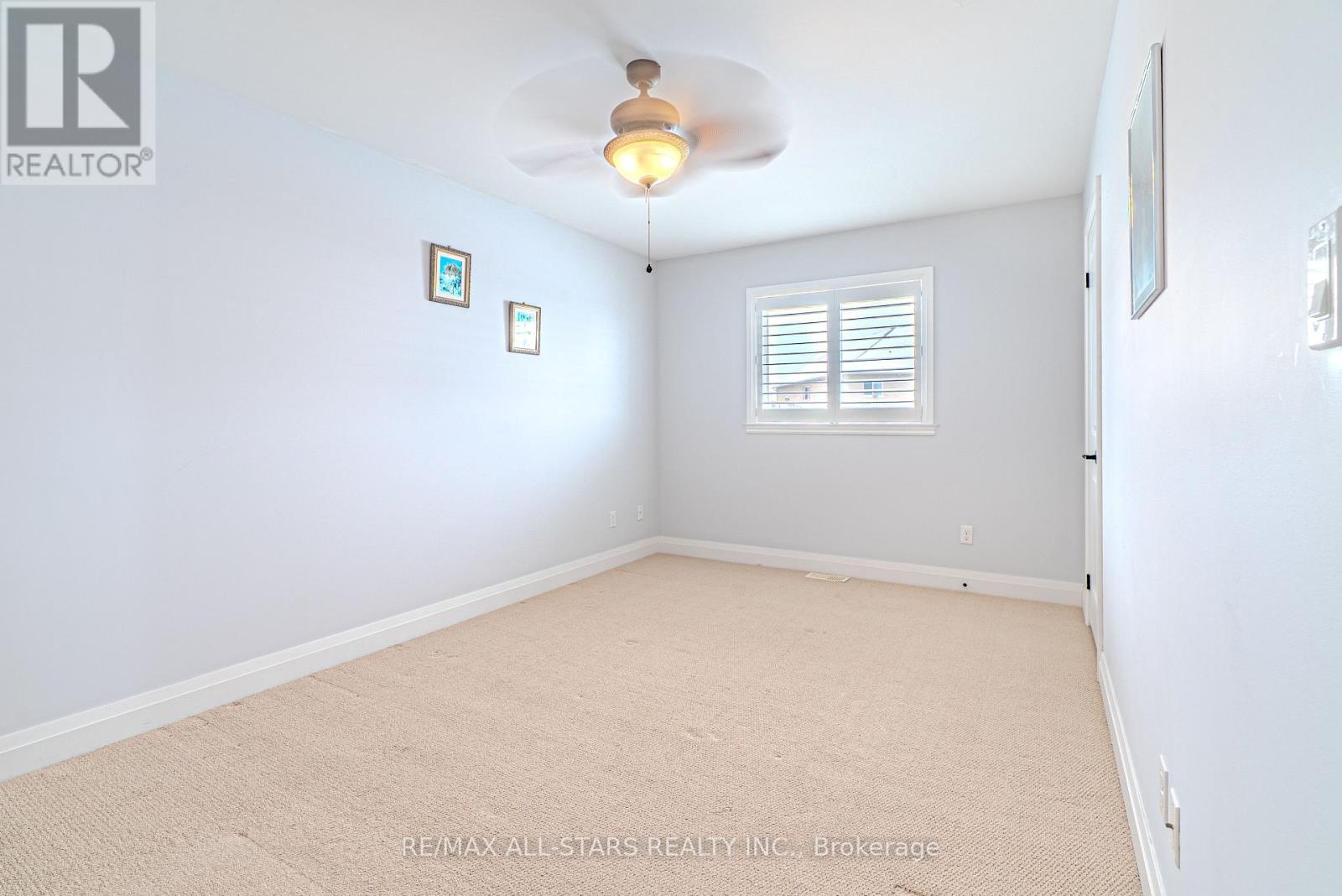 7 Parkside Drive, Kawartha Lakes (Lindsay), Ontario  K9V 5X9 - Photo 22 - X12832812