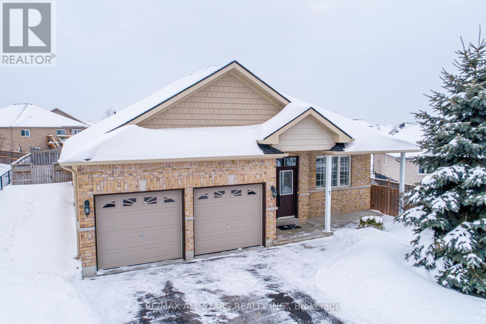 7 Parkside Drive, Kawartha Lakes (Lindsay), Ontario  K9V 5X9 - Photo 29 - X12832812