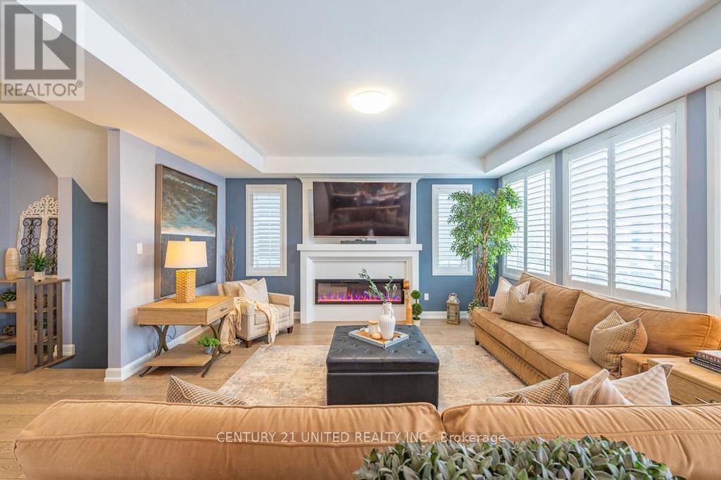 531 Clayton Avenue, Peterborough (Monaghan Ward 2), Ontario  K9K 0G3 - Photo 6 - X12833120