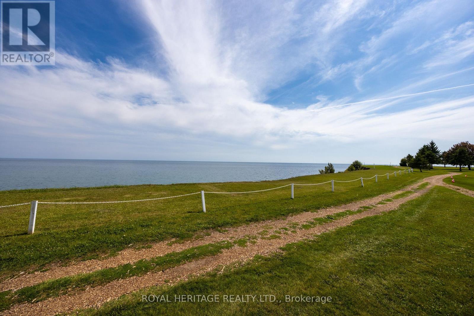 118 Bluffs Road, Clarington (Newcastle), Ontario  L1B 1A8 - Photo 34 - E12833450