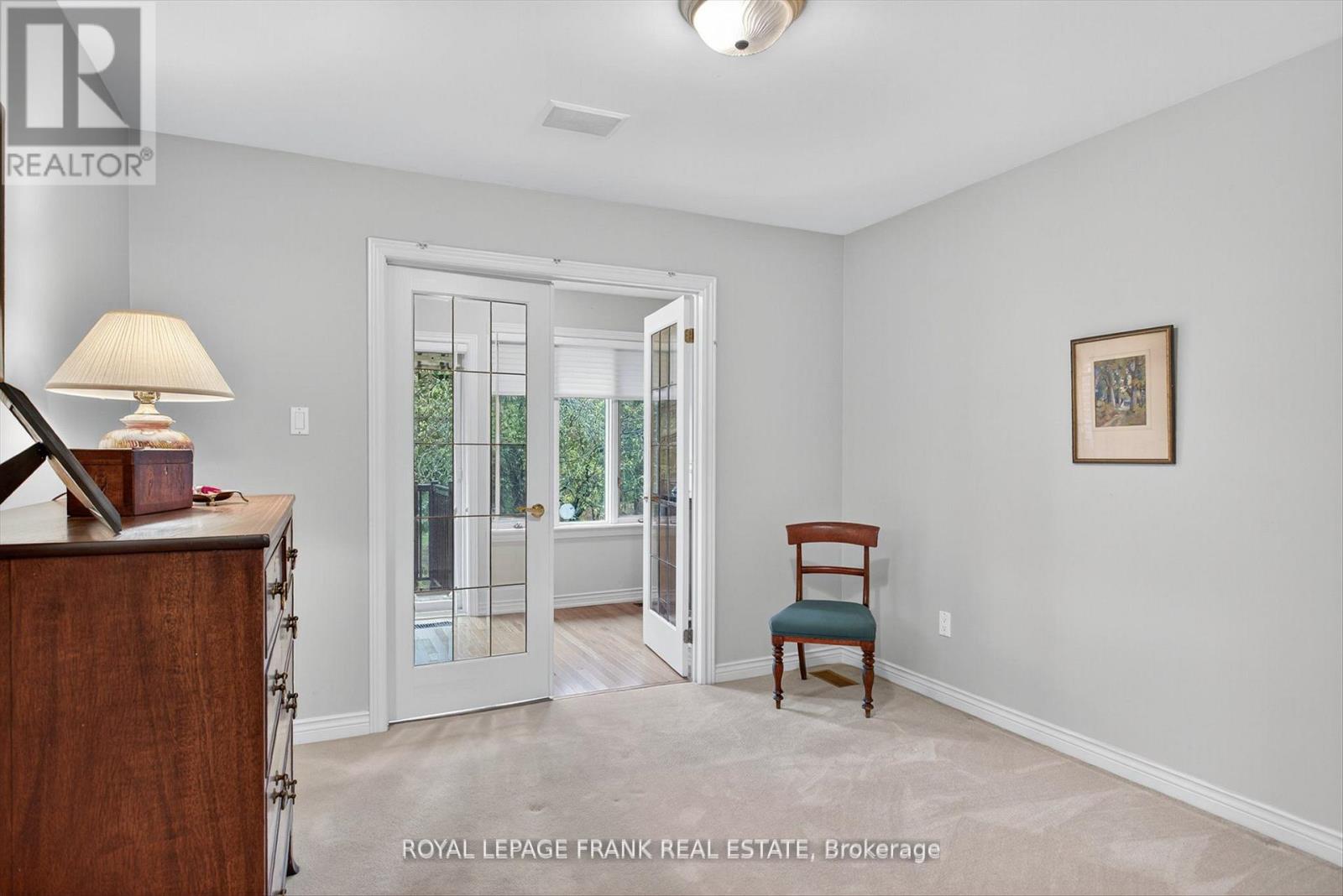 8 - 1121 Armour Road, Peterborough (Ashburnham Ward 4), Ontario  K9H 7N8 - Photo 21 - X12833486