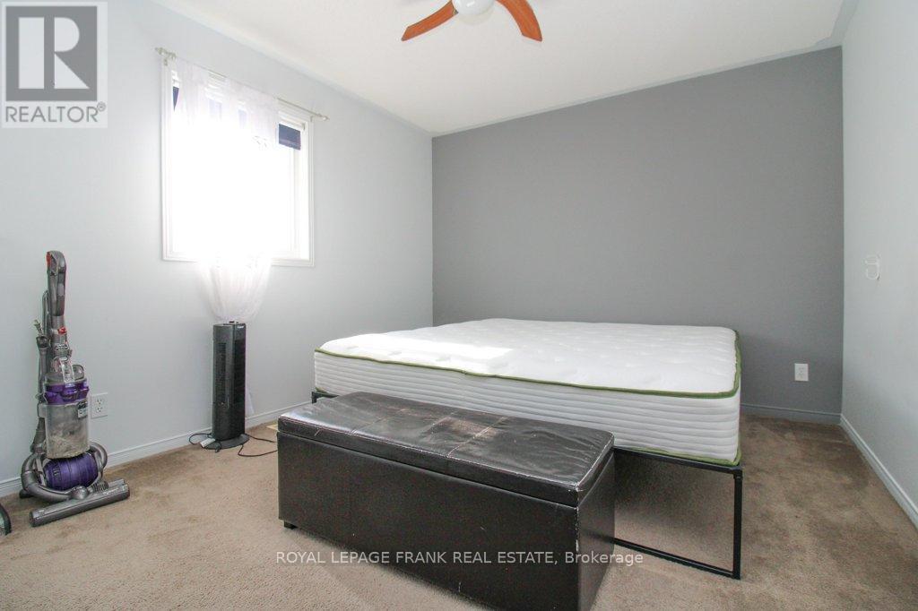 416 Abound Crescent, Peterborough (Ashburnham Ward 4), Ontario  K9J 8S2 - Photo 9 - X12833490