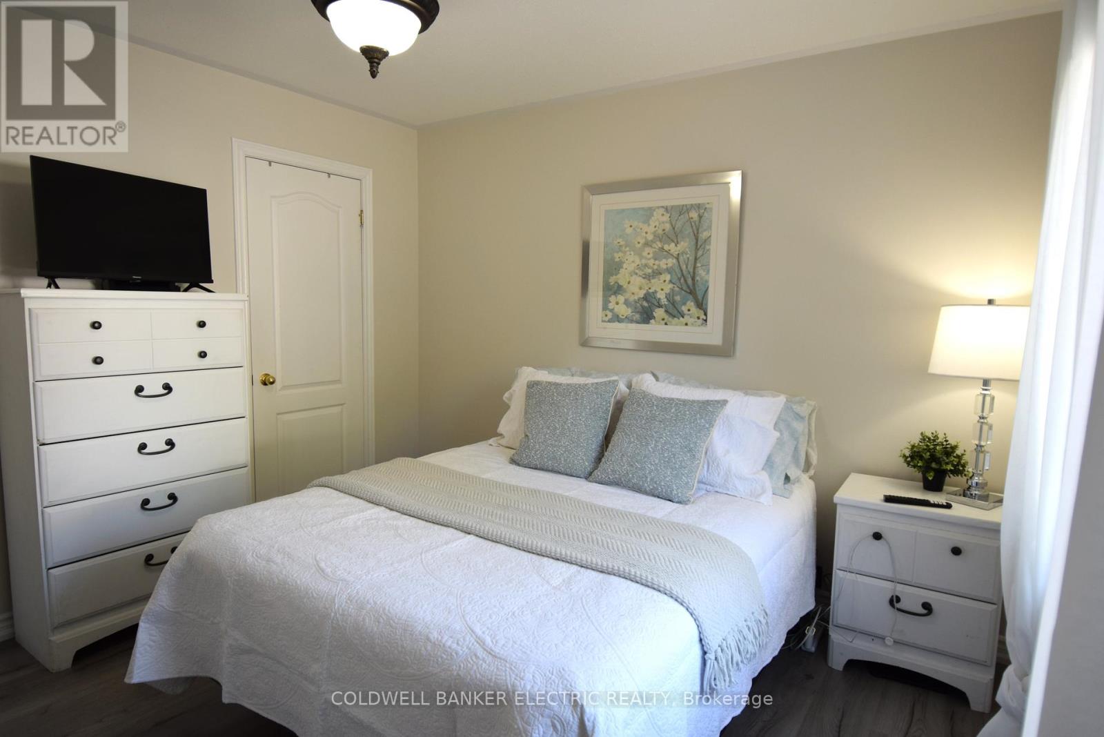 121 Haden Avenue, Peterborough (Northcrest Ward 5), Ontario  K9H 7P6 - Photo 16 - X12835108