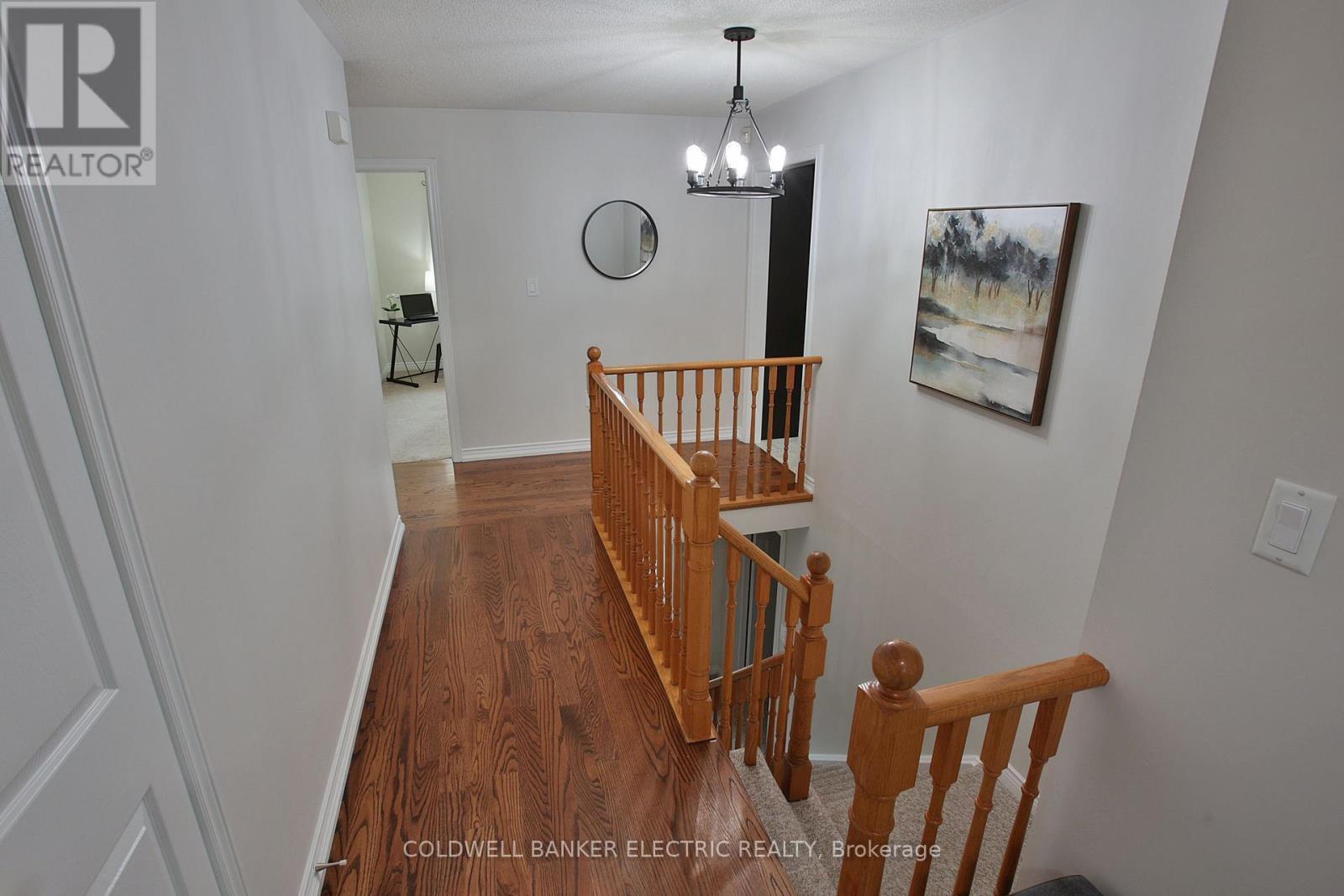 1830 Stratton Avenue, Peterborough (Otonabee Ward 1), Ontario  K9K 2E6 - Photo 6 - X12835836