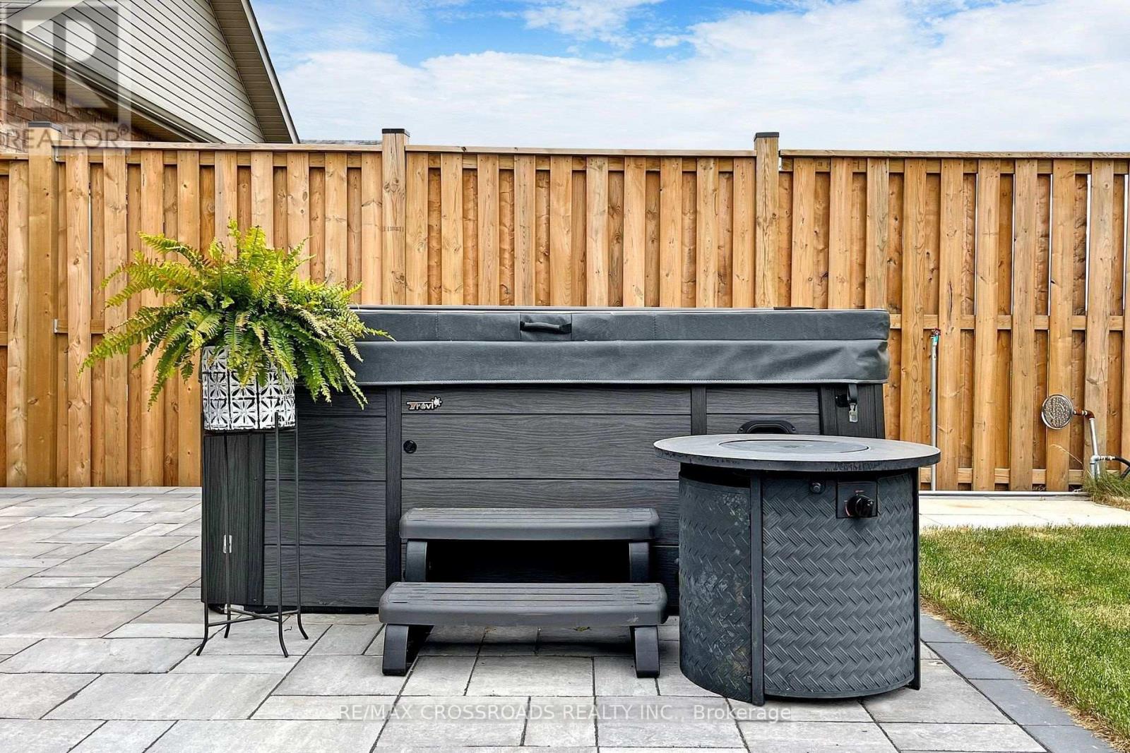 741 Sawmill Road, Peterborough (Northcrest Ward 5), Ontario  K9L 0G3 - Photo 32 - X12836236