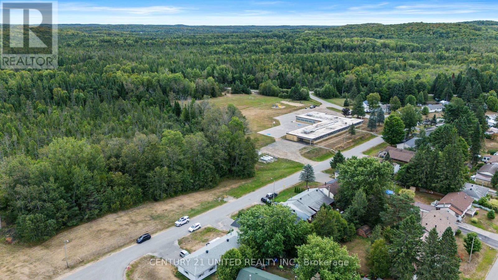 60 Hemlock Street, Highlands East (Bicroft Ward), Ontario  K0L 1M0 - Photo 32 - X12836308