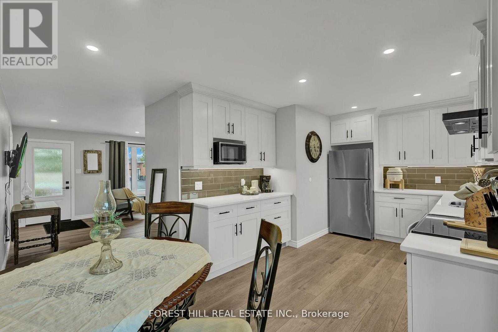 Main - 3 Wilson Avenue, Kawartha Lakes (Lindsay), Ontario  K9V 5S1 - Photo 6 - X12836760