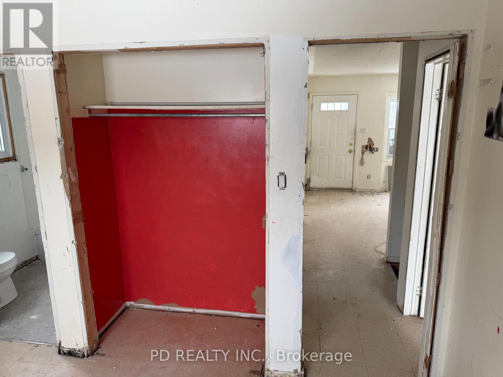 831 Milford Drive, Peterborough (Ashburnham Ward 4), Ontario  K9J 8K3 - Photo 17 - X12837470