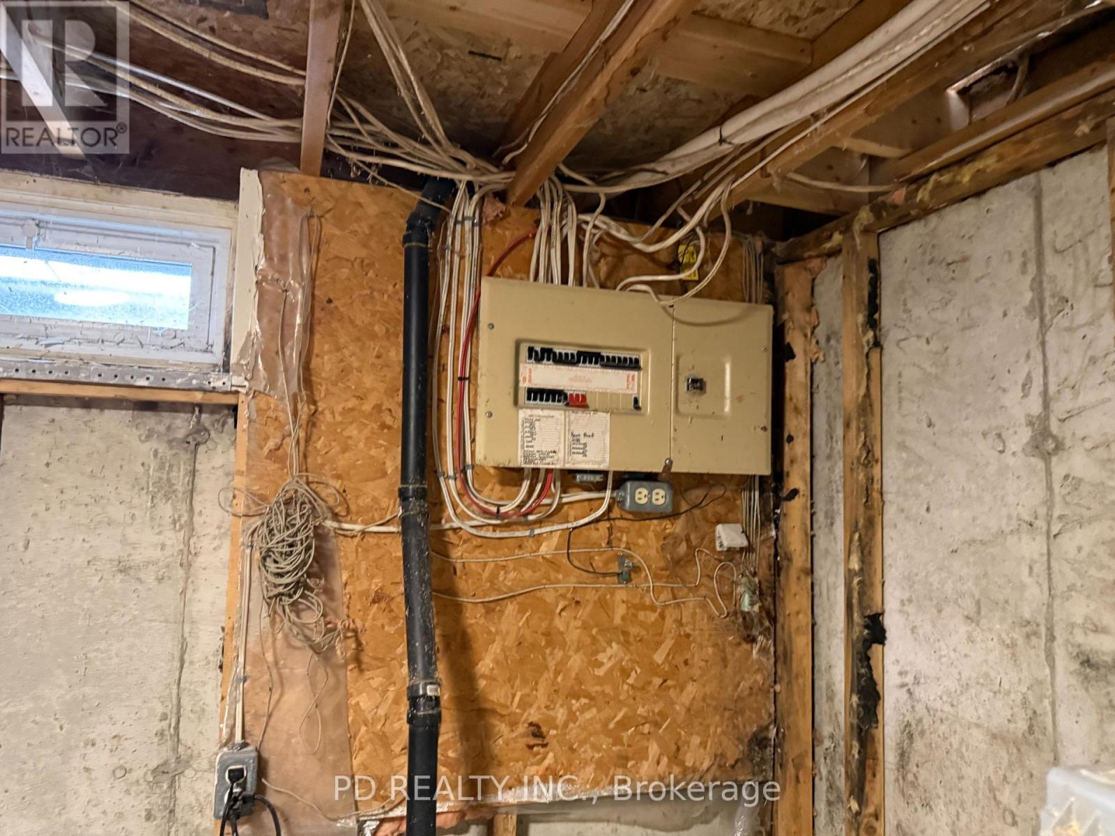 831 Milford Drive, Peterborough (Ashburnham Ward 4), Ontario  K9J 8K3 - Photo 25 - X12837470