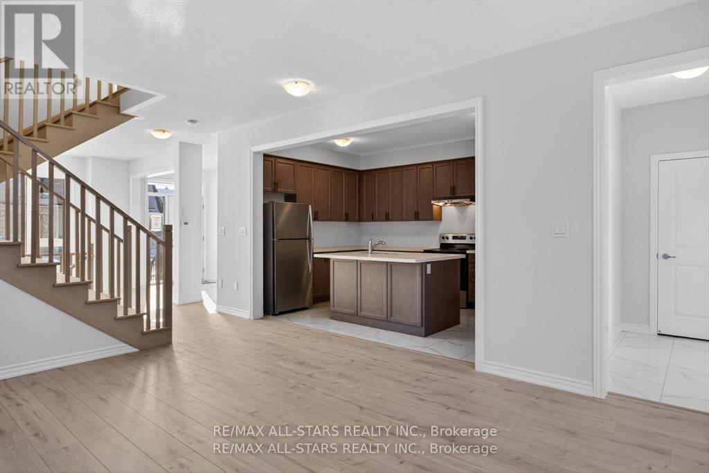 164 Alcorn Drive, Kawartha Lakes (Lindsay), Ontario  K9V 0T2 - Photo 13 - X12838028