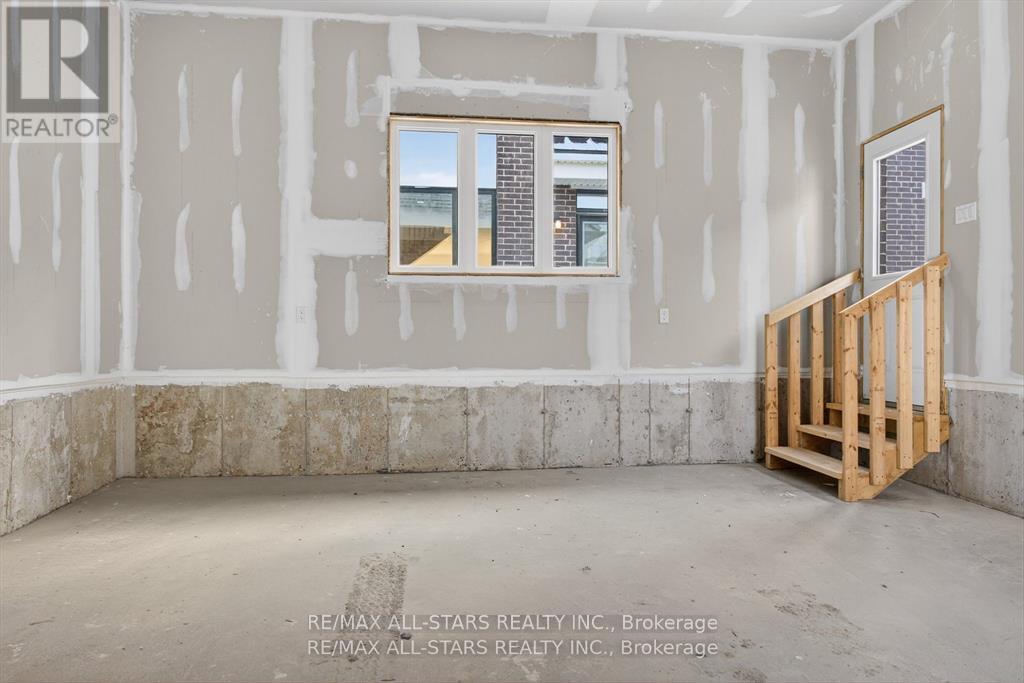 164 Alcorn Drive, Kawartha Lakes (Lindsay), Ontario  K9V 0T2 - Photo 40 - X12838028