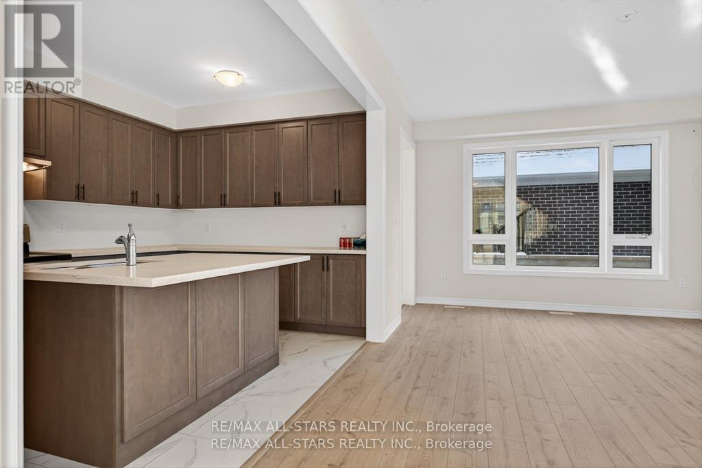 164 Alcorn Drive, Kawartha Lakes (Lindsay), Ontario  K9V 0T2 - Photo 7 - X12838028