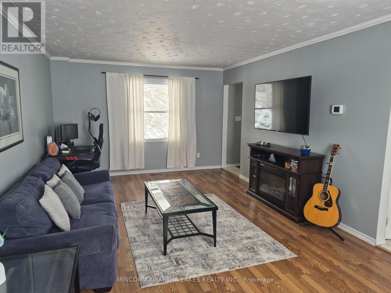 1405 Hiawatha Line, Otonabee-South Monaghan, Ontario  K9J 6X8 - Photo 8 - X12838342