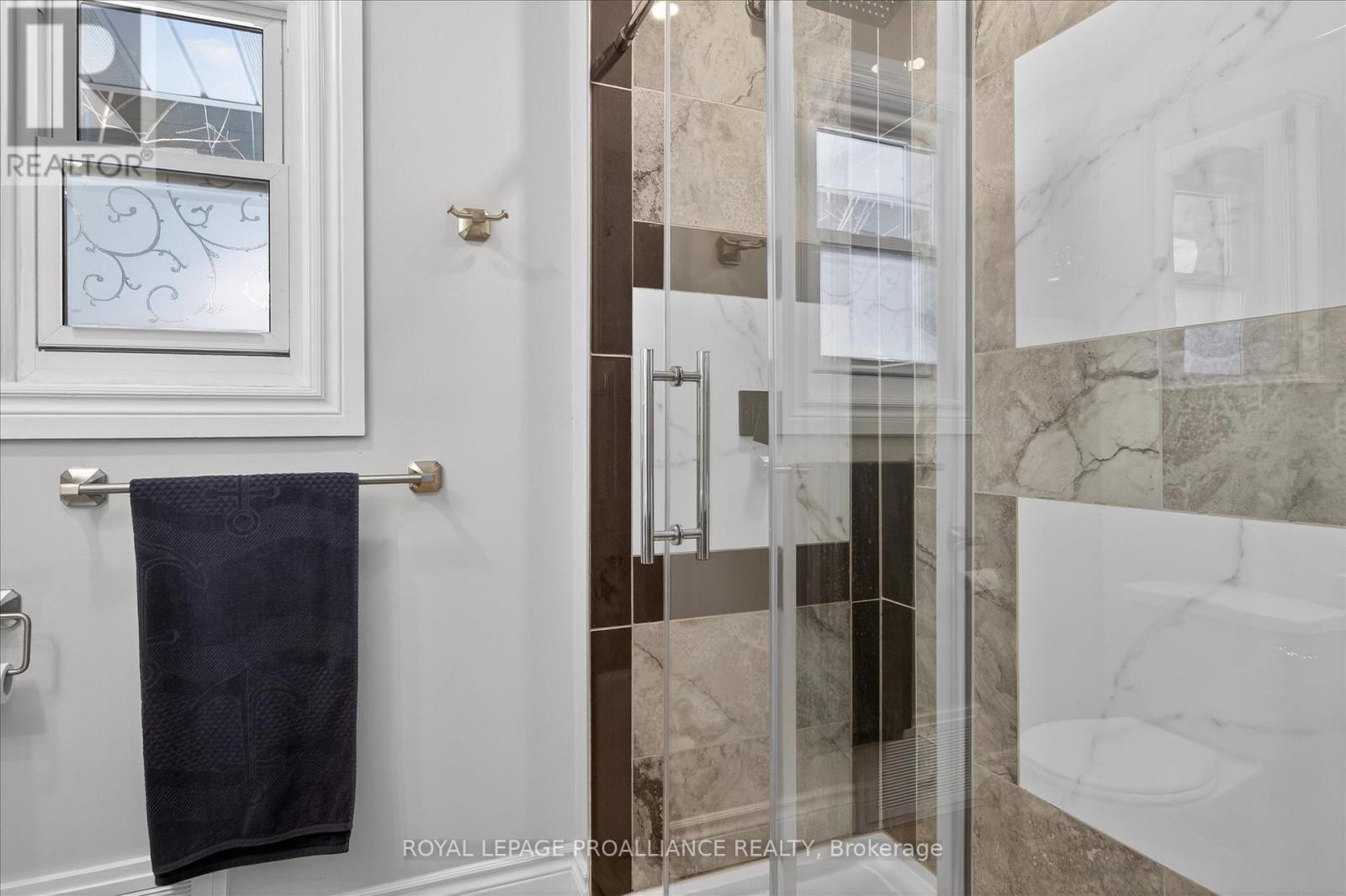 960 Weller Street N, Peterborough (Monaghan Ward 2), Ontario  K9J 4Y2 - Photo 23 - X12838398