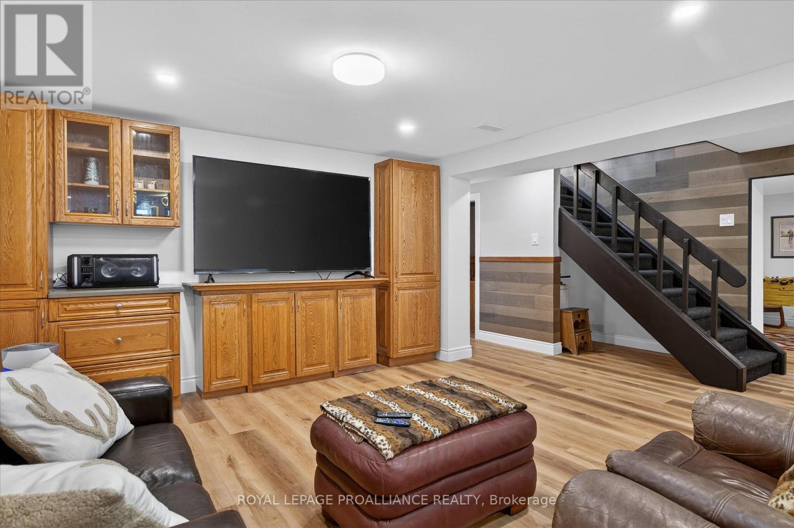 960 Weller Street N, Peterborough (Monaghan Ward 2), Ontario  K9J 4Y2 - Photo 30 - X12838398