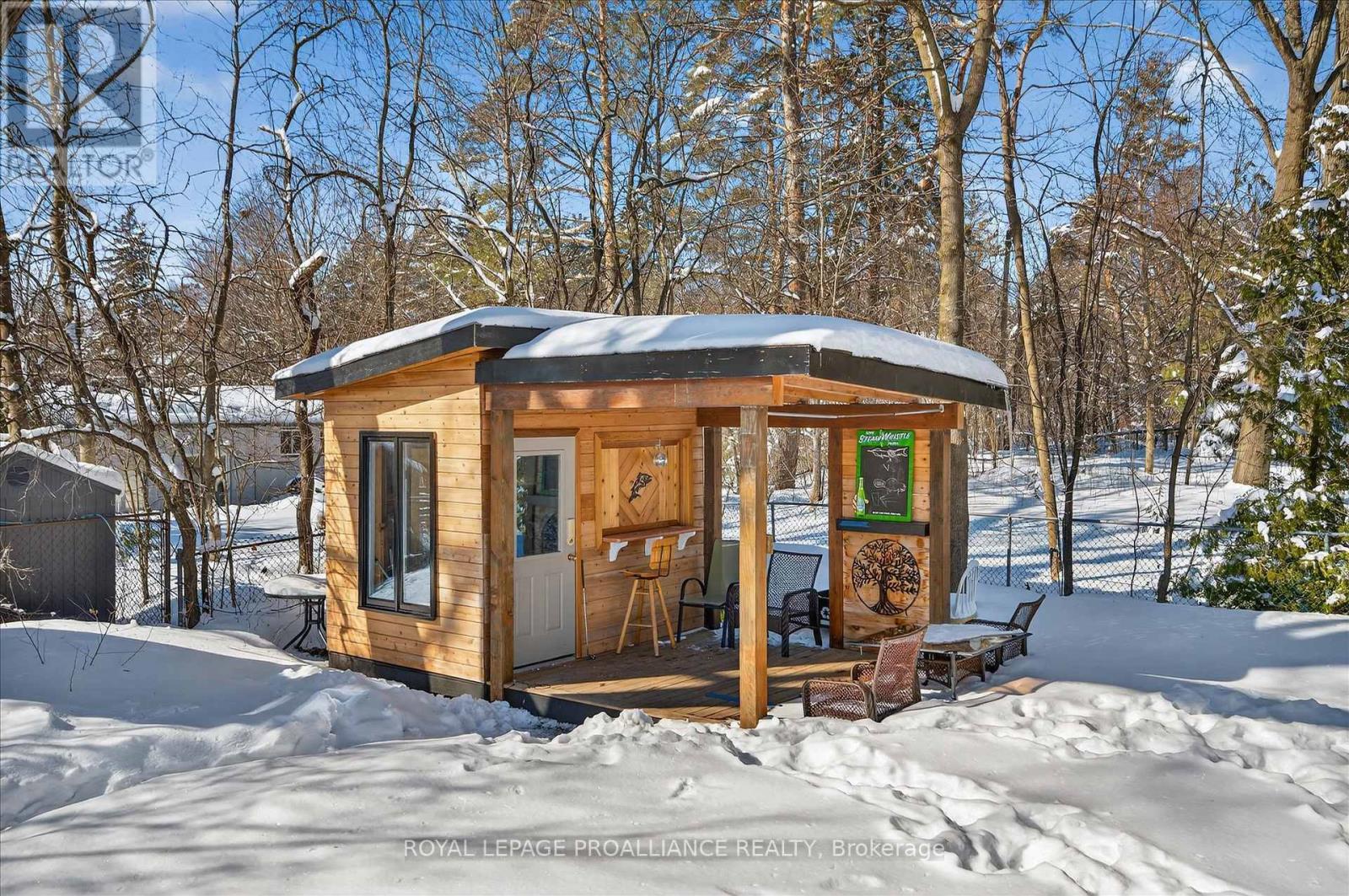 960 Weller Street N, Peterborough (Monaghan Ward 2), Ontario  K9J 4Y2 - Photo 44 - X12838398