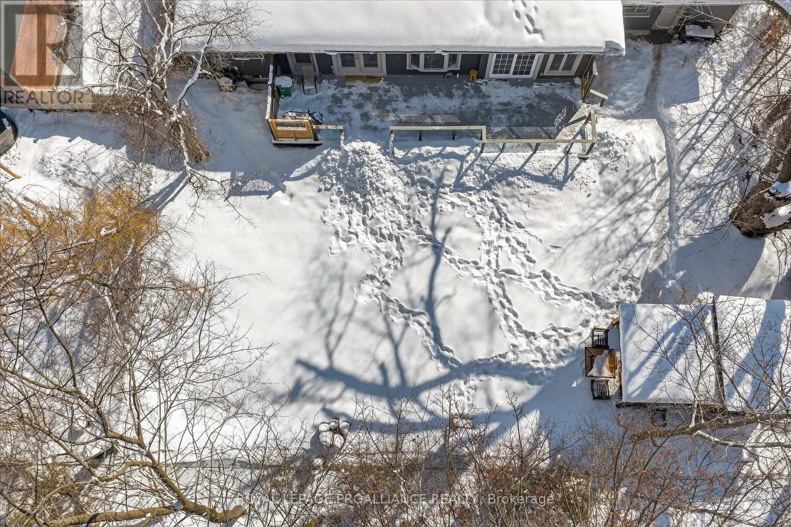 960 Weller Street N, Peterborough (Monaghan Ward 2), Ontario  K9J 4Y2 - Photo 50 - X12838398