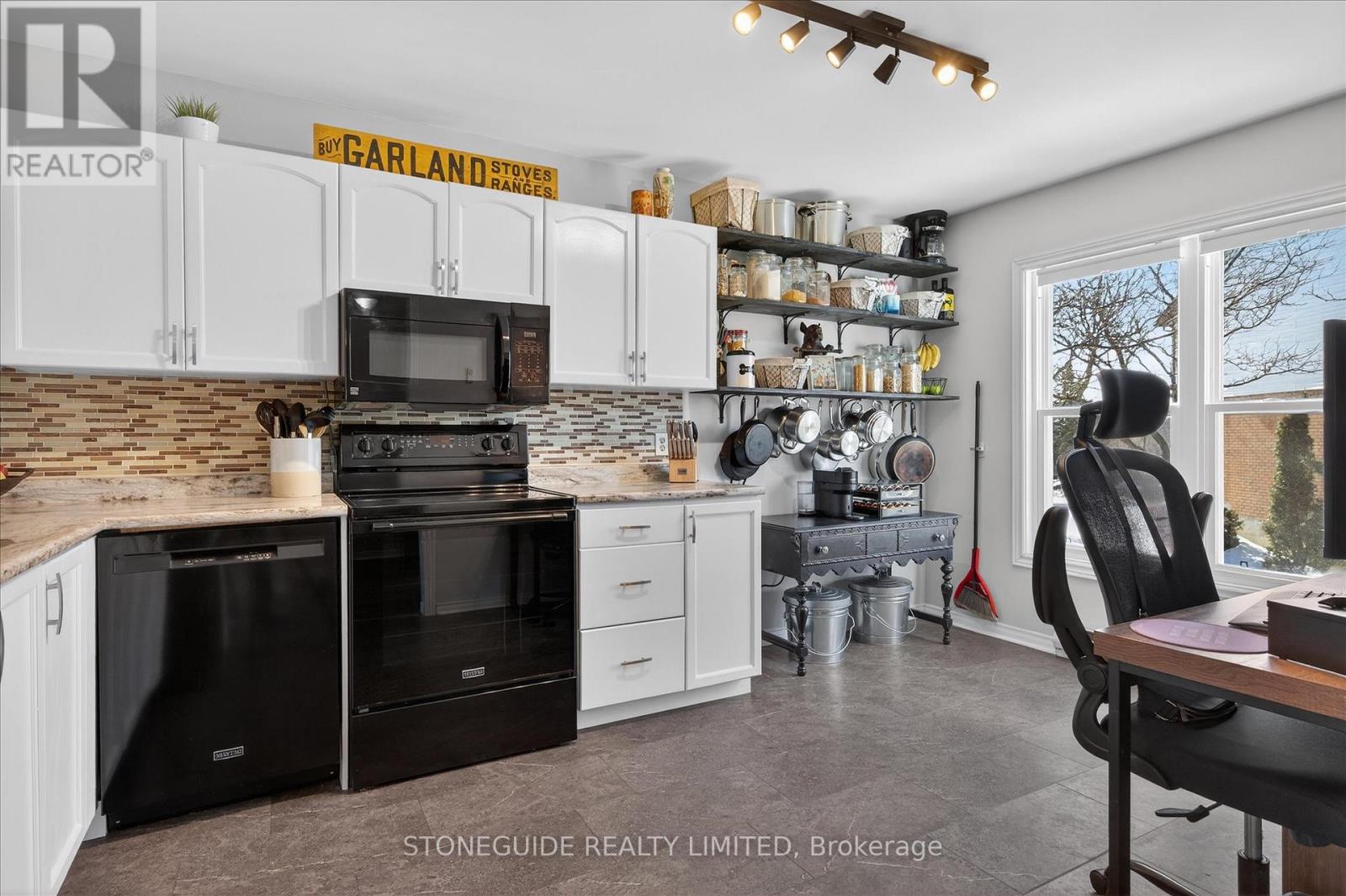 503 - 2650 Marsdale Drive, Peterborough (Ashburnham Ward 4), Ontario  K9L 1Y2 - Photo 11 - X12838894