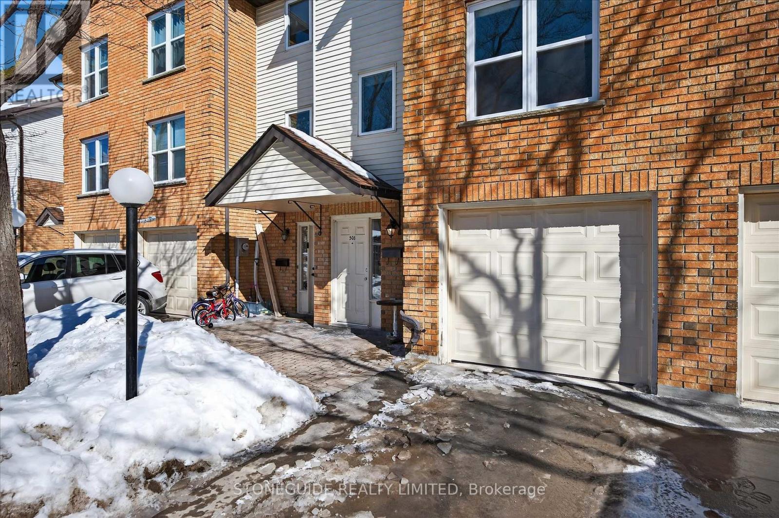 503 - 2650 Marsdale Drive, Peterborough (Ashburnham Ward 4), Ontario  K9L 1Y2 - Photo 2 - X12838894