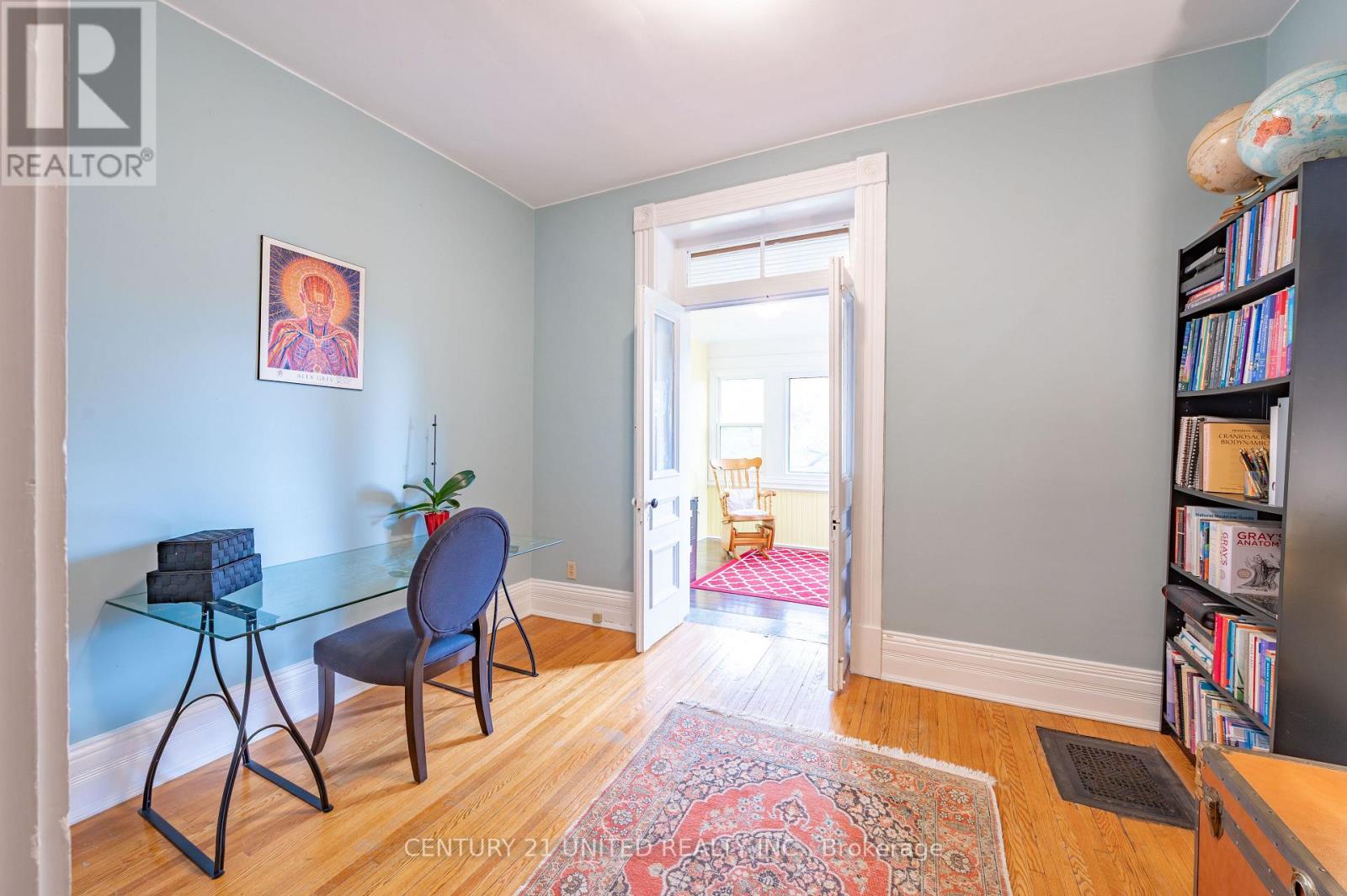 210 Mcdonnel Street, Peterborough (Town Ward 3), Ontario  K9H 2V9 - Photo 18 - X12839038