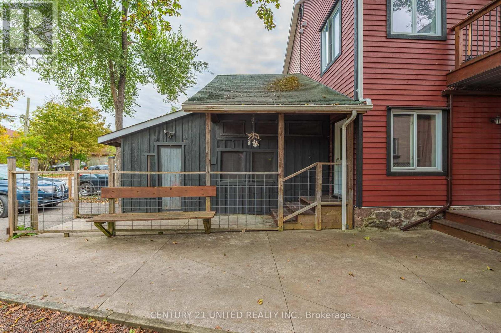 210 Mcdonnel Street, Peterborough (Town Ward 3), Ontario  K9H 2V9 - Photo 35 - X12839038