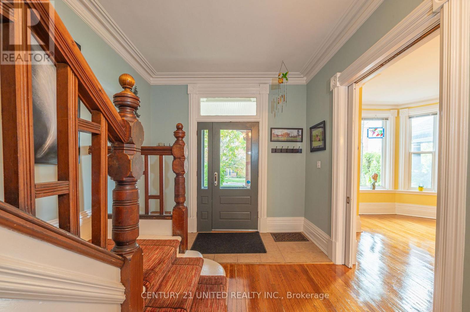 210 Mcdonnel Street, Peterborough (Town Ward 3), Ontario  K9H 2V9 - Photo 5 - X12839038