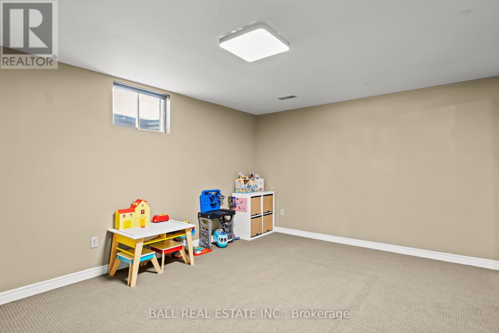 93 Facendi Drive, Peterborough (Monaghan Ward 2), Ontario  K9J 6V2 - Photo 34 - X12839186