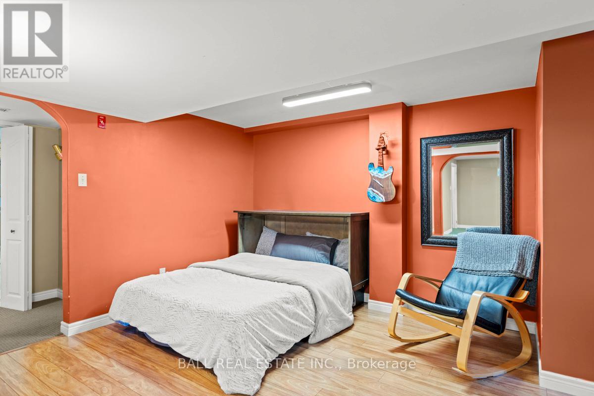 93 Facendi Drive, Peterborough (Monaghan Ward 2), Ontario  K9J 6V2 - Photo 35 - X12839186