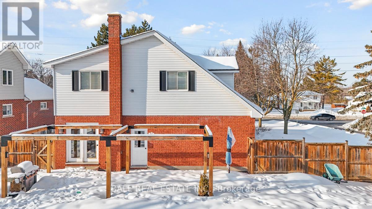 93 Facendi Drive, Peterborough (Monaghan Ward 2), Ontario  K9J 6V2 - Photo 46 - X12839186