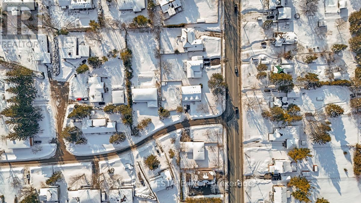 93 Facendi Drive, Peterborough (Monaghan Ward 2), Ontario  K9J 6V2 - Photo 50 - X12839186