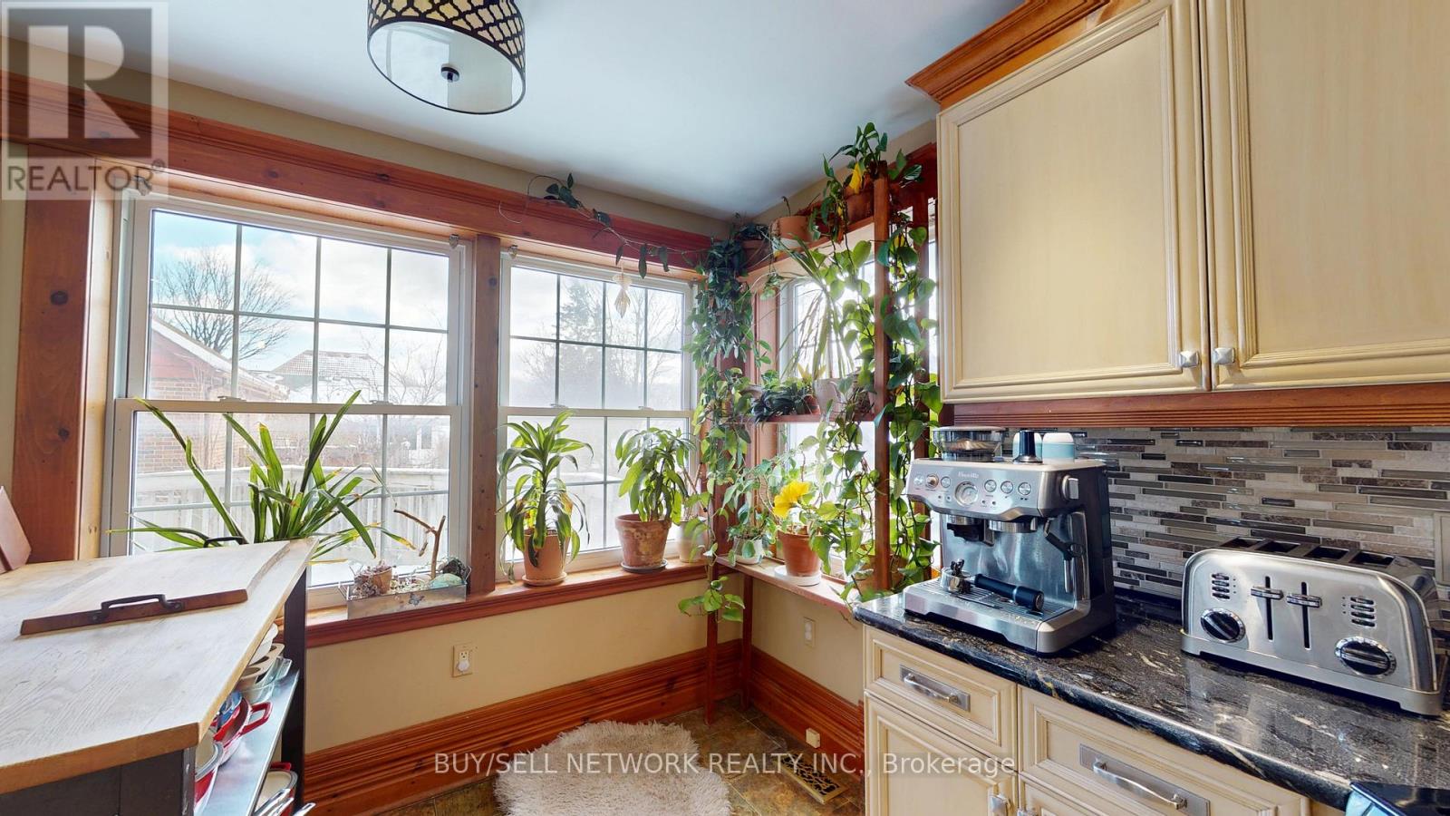 773 Aylmer Street N, Peterborough (Northcrest Ward 5), Ontario  K9H 3X7 - Photo 17 - X12839316