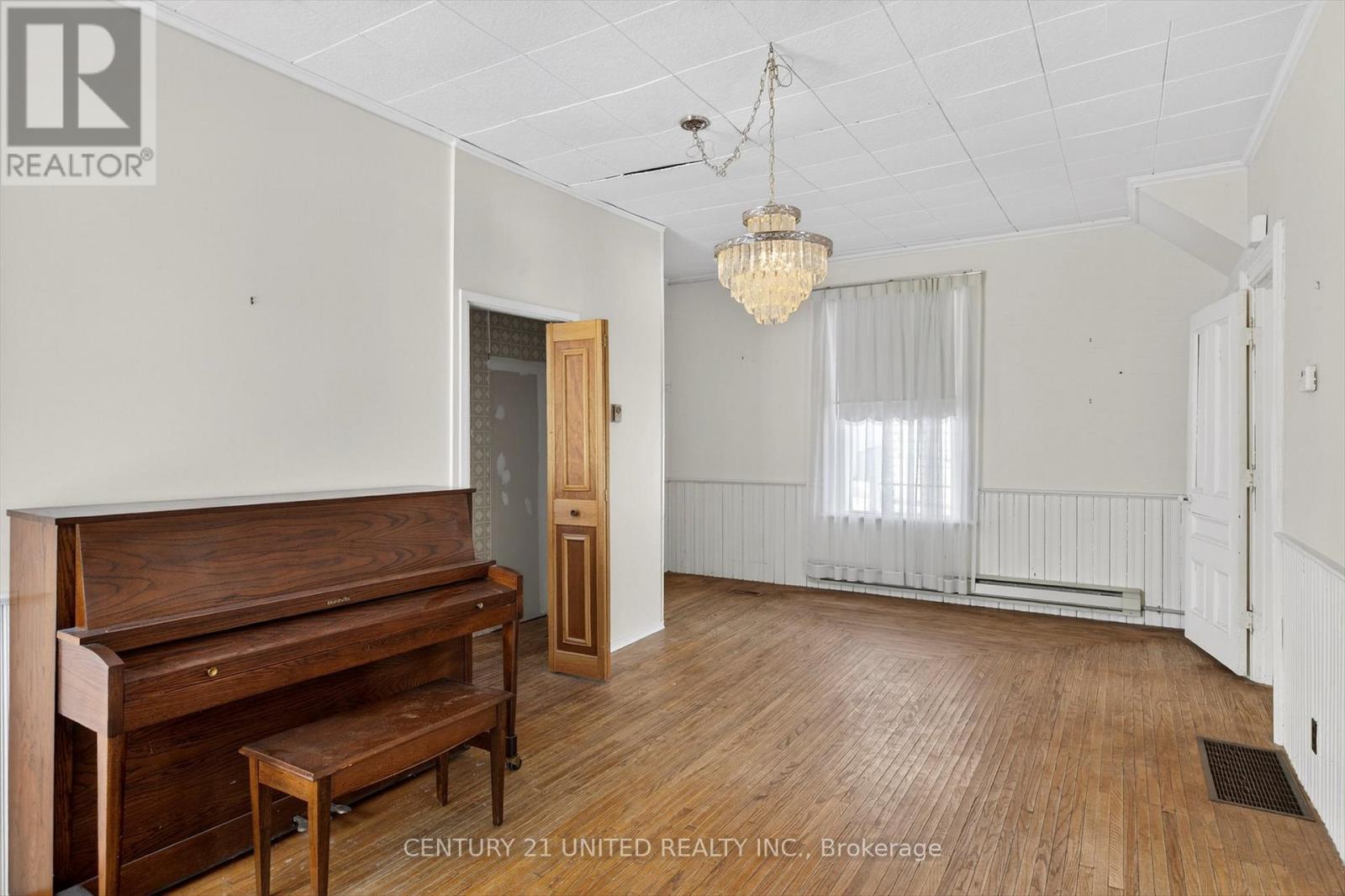 12 Mathison Street W, Havelock-Belmont-Methuen (Havelock), Ontario  K0L 1Z0 - Photo 14 - X12839522