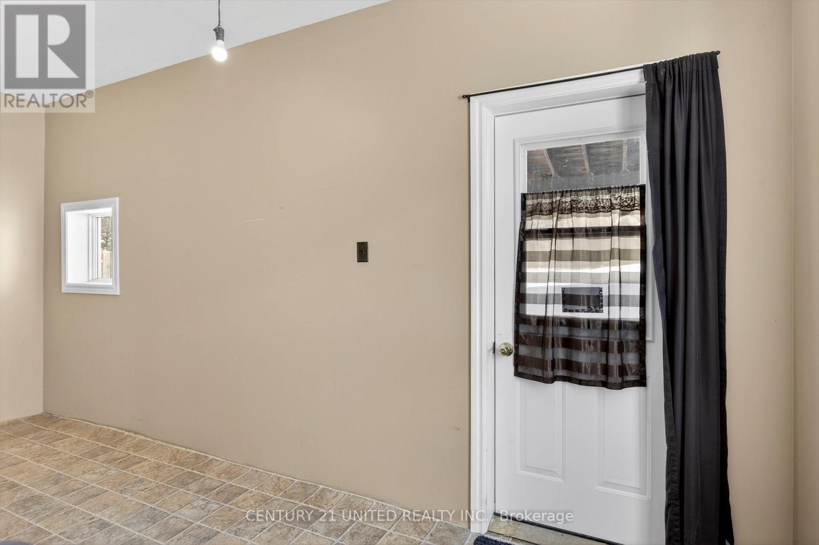 12 Mathison Street W, Havelock-Belmont-Methuen (Havelock), Ontario  K0L 1Z0 - Photo 23 - X12839522