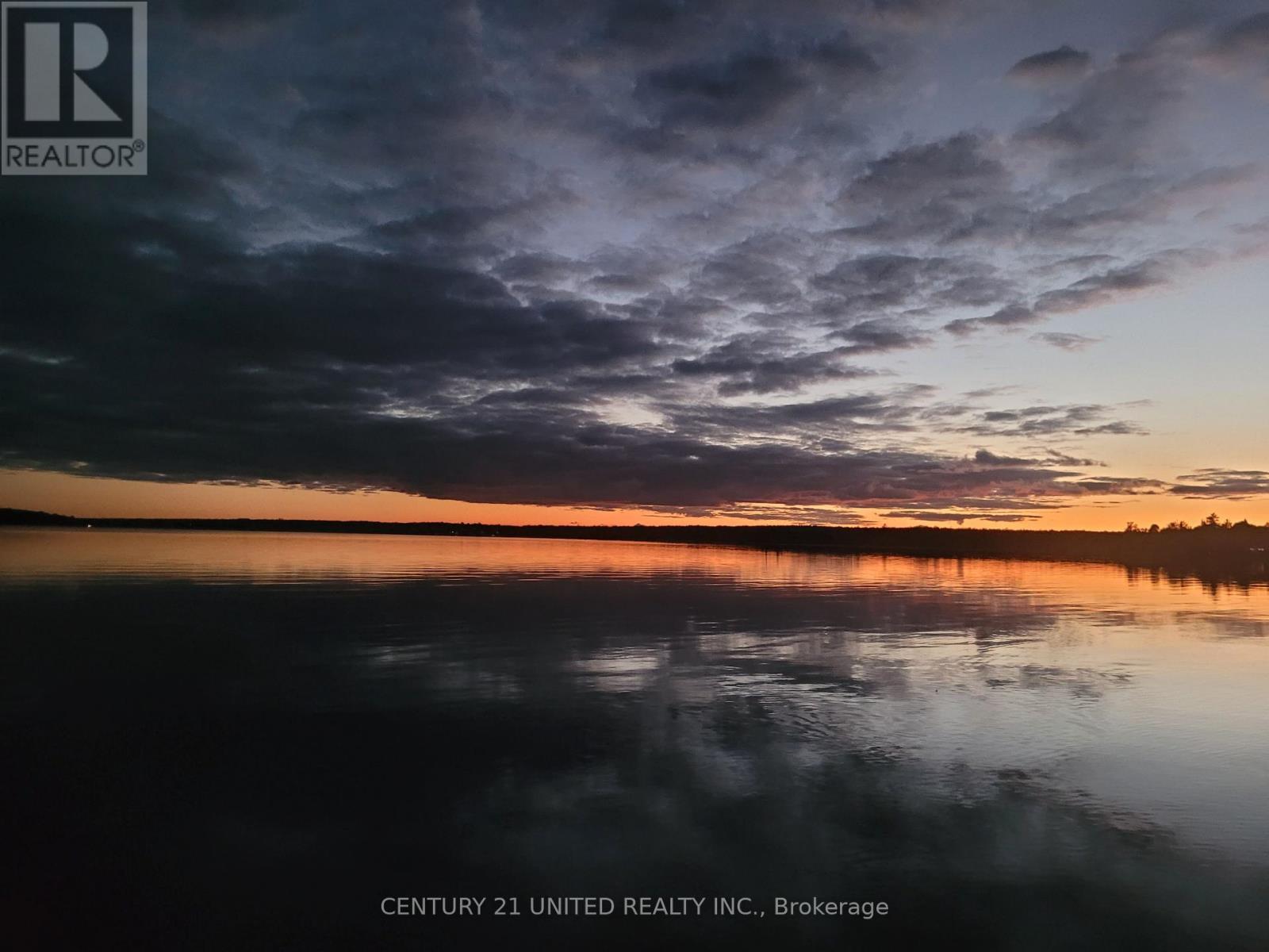 2412 Upper Chemong Drive, Selwyn, Ontario  K0L 2H0 - Photo 3 - X12839798