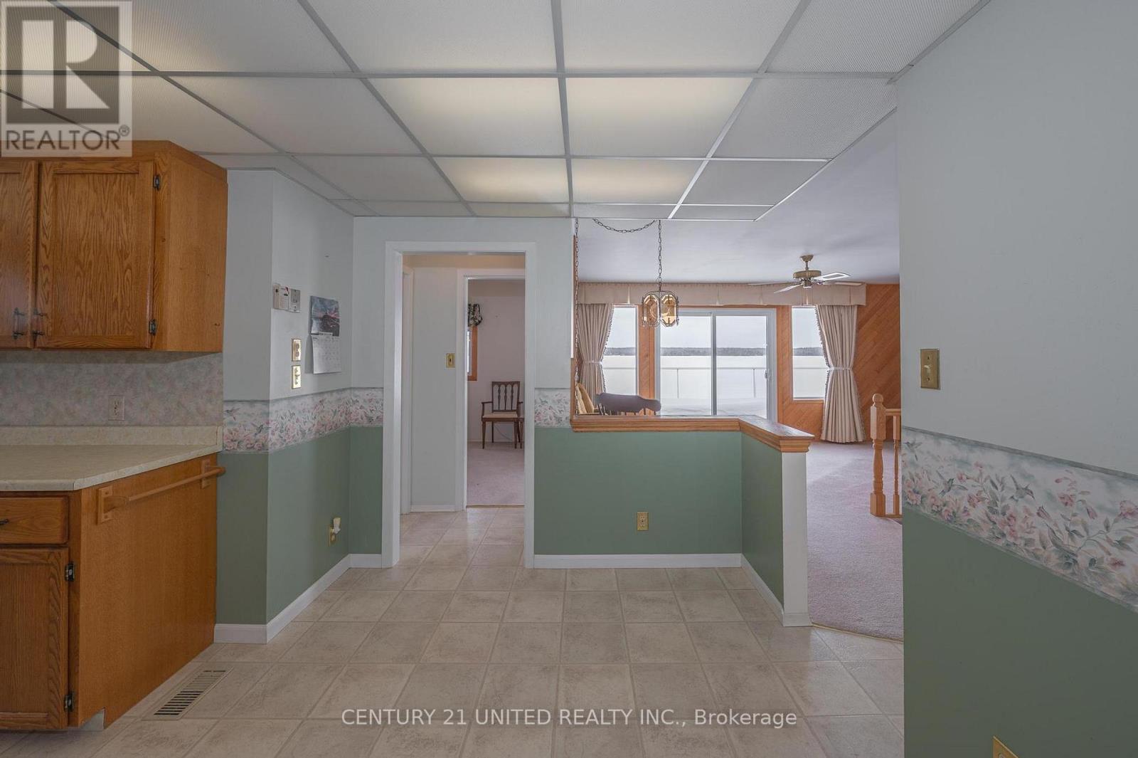 2412 Upper Chemong Drive, Selwyn, Ontario  K0L 2H0 - Photo 7 - X12839798