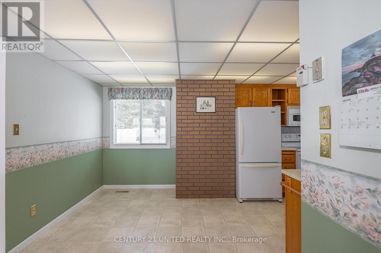 2412 Upper Chemong Drive, Selwyn, Ontario  K0L 2H0 - Photo 8 - X12839798