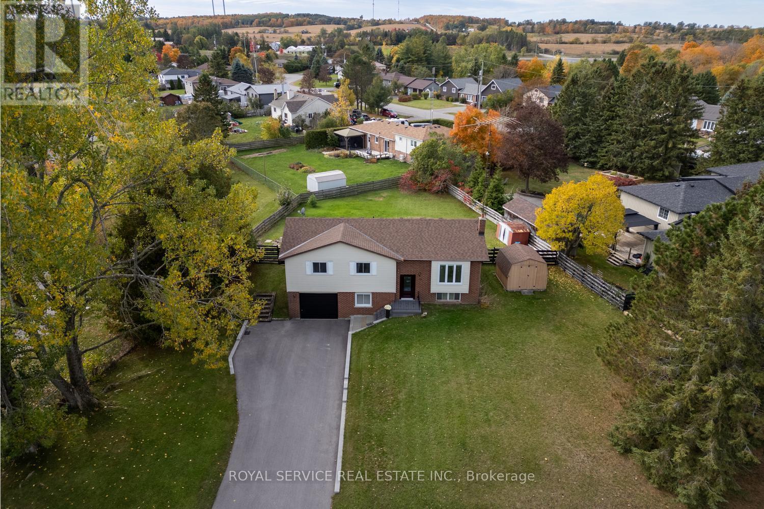 19 Propp Drive, Kawartha Lakes (Pontypool), Ontario  L0A 1K0 - Photo 4 - X12840044